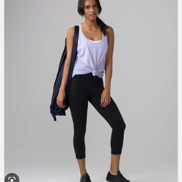 Lululemon 105 Singlet - Picture 2 of 5